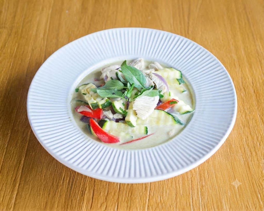 Poulet curry-coco Thaï (sauce relevée)